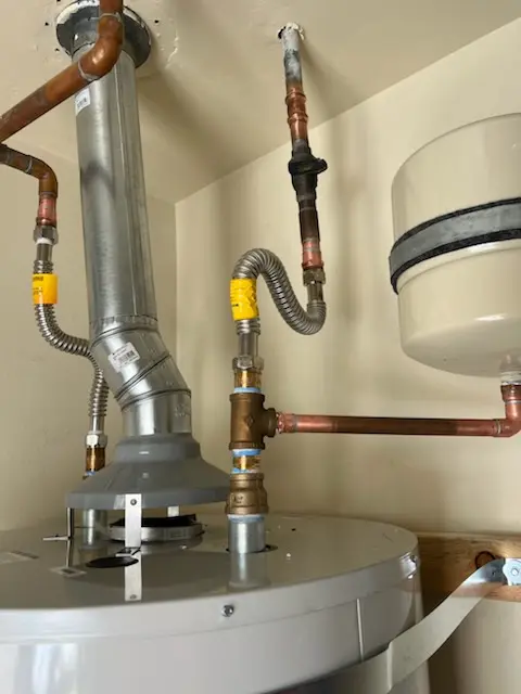 Water heater installation and plumbing repair in Oconee Heights